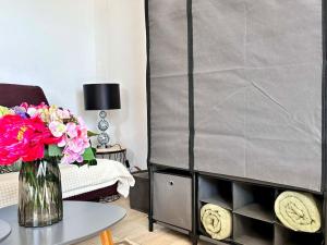 Appartements Le Coin de Mer 2, Bord de mer, Plage 30m, Cosy, CLIM, Wifi, 4 personnes : photos des chambres