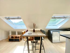 LE NID DES QUAIS - Vue Panoramique au cœur de la ville - Wifi - Entrée autonome