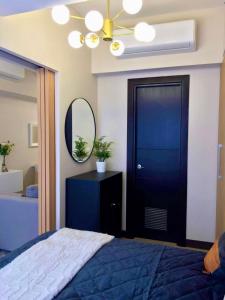 Daniella’s Modern & Cozy Suite in Uptown BGC