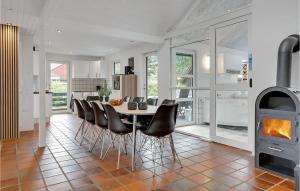 Cozy Home In Juelsminde With Sauna