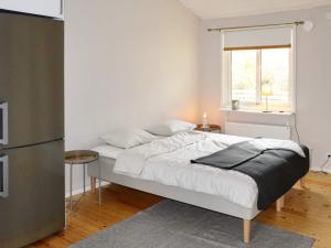 2 person holiday home in FALKENBERG-By Traum