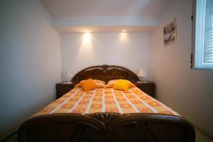 Apartments for families with children Novalja, Pag - 6490