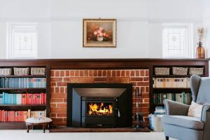 Mortimer Cottage - A Pool Oasis in Heart of Mudgee