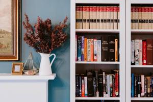 Mortimer Cottage - A Pool Oasis in Heart of Mudgee