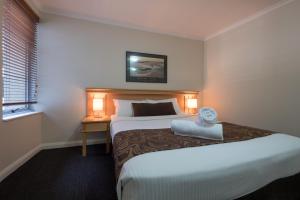 Deluxe Apartment room in Napoleon On Kent