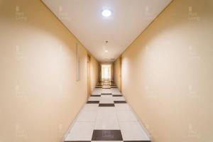 RedLiving Apartemen 19 Avenue - Amanah Room