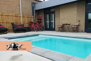 Paradise Amsterdam bungalow of 80 m2 with private pool - All inclusive, breakfast, parking, use of bikes, tourist tax and much more - Bentveld