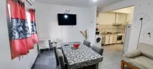 Lajas Negras Aparts - Departamento céntrico - Катріель