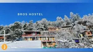 Bros Hostel & Yaara Cafe - Vashisht