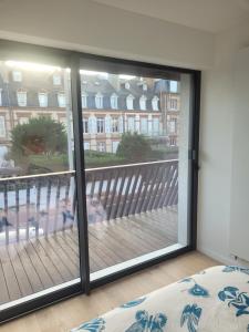 Appartements Au Nom du Zen 3 pieces avec terrasse coeur Deauville : photos des chambres