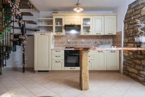 Apartment Larca 