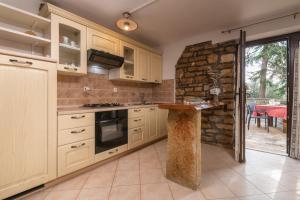 Apartment Larca 