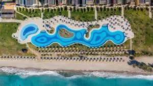 阿斯蒂尔奥德修斯科斯度假村和Spa中心 - 蒂加基