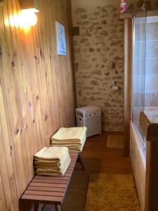 Maisons de vacances Gite vallee magique Panissaud : photos des chambres