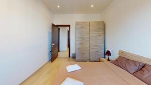 Spacious 2 bedroom apartment in Sliema