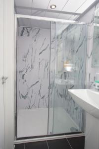 Legoland Heathrow Windsor Apartment Hotel