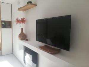 BRIO luxurious urban stay in Heraklio,WiFi,ΑC