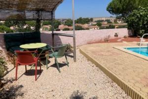 Maisons de vacances 126 m With Pool Between Town and sea : photos des chambres