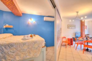 Il Suono del Mare 200m from sea - Happy Rentals