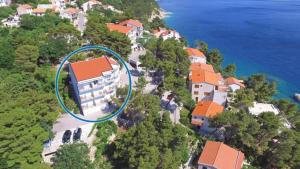 Apartment in Brela with sea view, terrace, air conditioning, WiFi 5122-1 