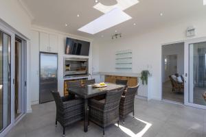 Endless Summer Villa