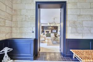 Villas NEW! 5 star classified Deluxe Wine Estate : photos des chambres
