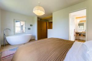 Maisons de vacances COUNTRYSIDE - KEYWEEK Country house : photos des chambres
