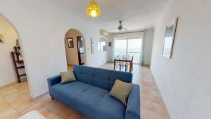 6th floor seafront apartment with open sea views