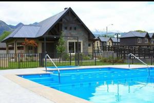 Casa condominio Pucón, piscina