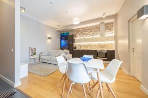 Uus 30 Apartments