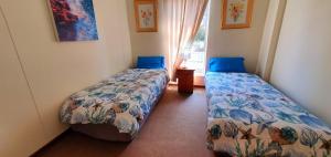 Marine Glen 8 - 6 Sleeper - Next to Ramsgate Famous Waffle House!