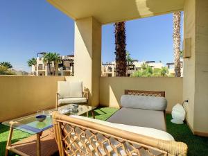 Roda Golf Singapore Apartment - 8109