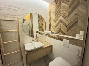 Live & Travel Apartments Waterlane Vintage