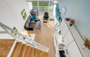 3 Bedroom Cozy Apartment In Ringkøbing