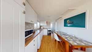 E43 Montclare, Riviere Towans