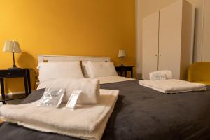Double Room with Private External Bathroom room in Granello Suite Central