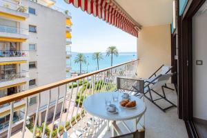 Appartements M1 2P Vue Mer & Cap 1min plage AC Wifi balcon : photos des chambres