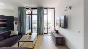 St Julians Central luxury apartment