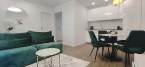 NEW Apartment J22, Free Private Parking, Terrace, Self Check-in