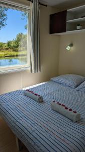 Bateaux-hotels Cottage flottant jacuzzi prive en option gamme superieure : photos des chambres