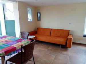 Piano Loft Turismo Rural Costa Brava-Vilanova de la Muga