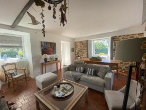 KERDUAL - Jardin, Plage à pied par sentier - C77