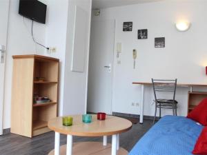 Appartements Appartement La Rochelle, 2 pieces, 4 personnes - FR-1-246-78 : photos des chambres