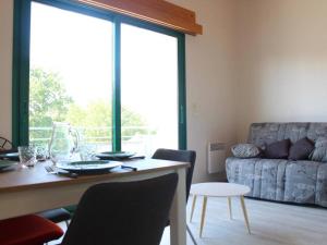 Appartements Appartement La Rochelle, 1 piece, 4 personnes - FR-1-246-258 : photos des chambres