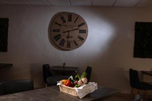 Hotels Le Regina Hotel et restaurant Canet-plage : photos des chambres