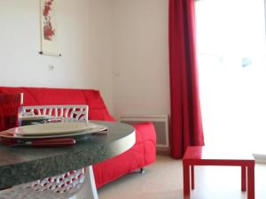 Appartements Appartement La Rochelle, 2 pieces, 4 personnes - FR-1-246-286 : photos des chambres