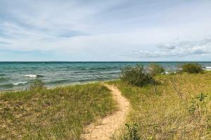 Cranmer Hearth Lakehouse - Ubytování bez kategorie ve městě Harbor Springs