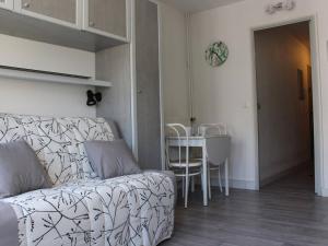 Appartements Appartement Chatelaillon-Plage, 1 piece, 4 personnes - FR-1-246-514 : photos des chambres