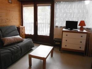 Appartements Studio Confort 4 Pers. St-Lary Soulan – Balcon Sud, salle musculation, sauna & jacuzzi - FR-1-457-229 : Studio