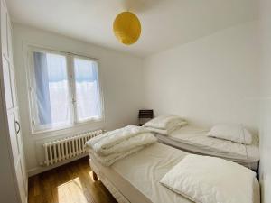 Maison Spacieuse à Carnac - 4 Chambres, Terrasse et Jardin, Proche Plage et Commerces - FR-1-377-45